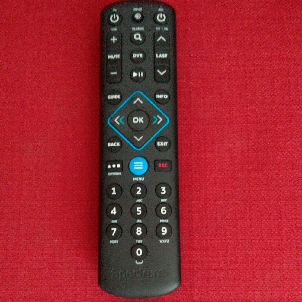 Spectrum Cable Universal Remote Control MG3-R31160B . (In Good Condition)